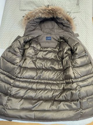 Parka de plumas verde oliva