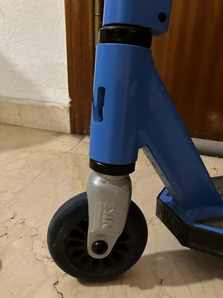 Patinete Marca NKD Next Generation Azul