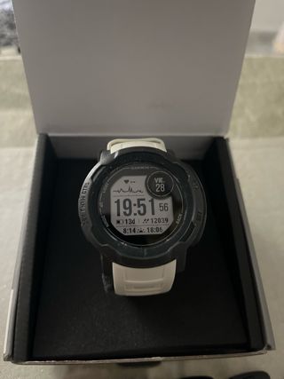 Garmin Instinct 2 Negro y Blanco