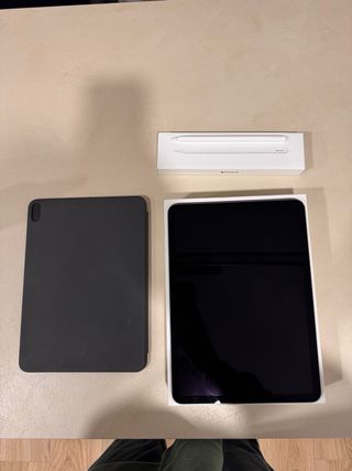 iPad Air 5 (2022) +Apple Pencil 2 + Funda Original