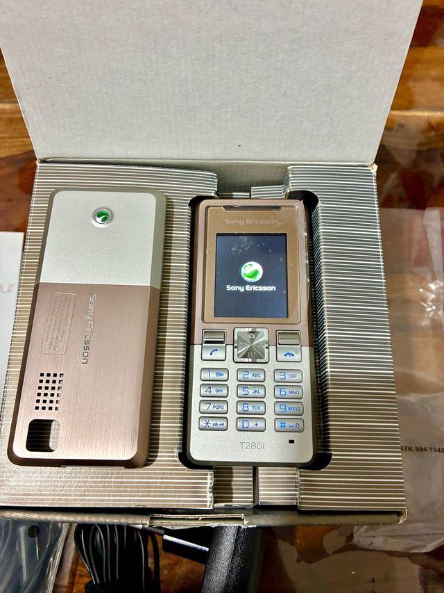 Sony Ericsson T280i Nuevo con Caja