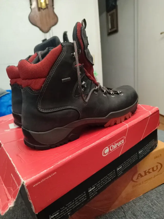 Botas Chiruca Goretex y suela Vibram Talla 46