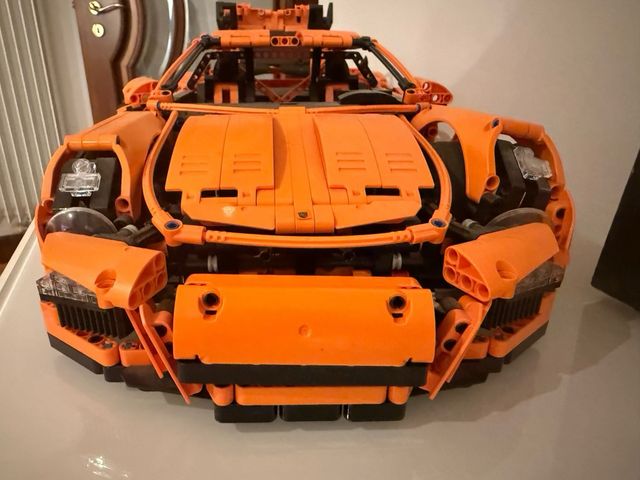 LEGO Porsche 911 GT3 RS 42056