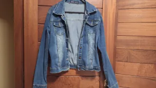 Cazadora vaquera azul