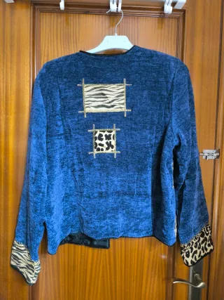 Cazadora Alex Kim Animal Print Azul