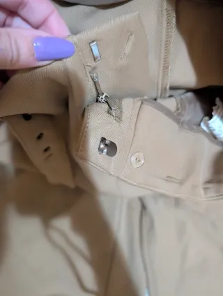 Pantalón pinza Stradivarius Marrón Mujer