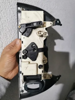 Mando A/C Renault