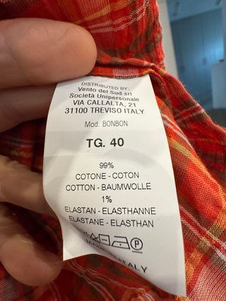 Blusa cuadros escoceses talla única.