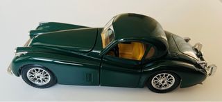 Jaguar XK120 Burago 1/24