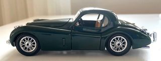 Jaguar XK120 Burago 1/24