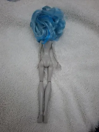 Monster High Ghoulia Yelps Muñeca
