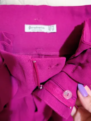 Pantalón alto fucsia Stradivarius mujer
