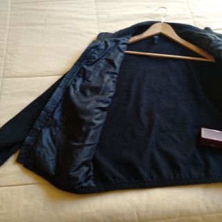 Chaqueta Zara Man acolchada negra