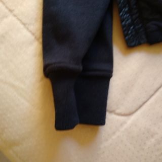 Chaqueta Zara Man acolchada negra