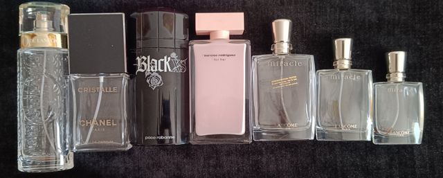 LOTE 21 FRASCOS DE COLONIA VACIOS DE VARIAS MARCAS