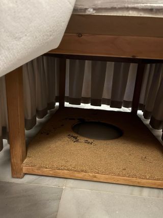 Mesa camilla con ropa incluida