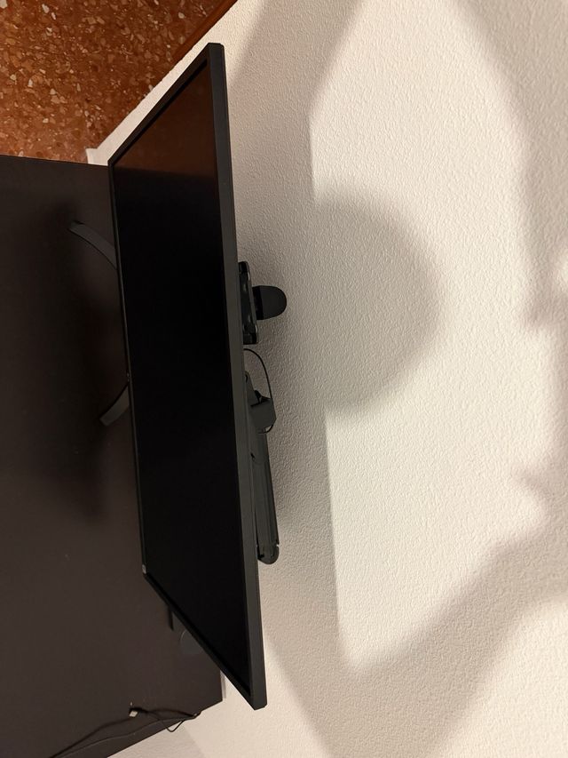 Monitor LG 32” 4K UHD