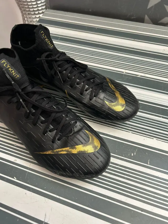 Botas de fútbol Nike Mercurial Superfly, talla 40