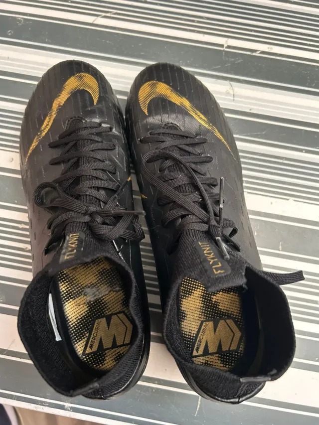 Botas de fútbol Nike Mercurial Superfly, talla 40