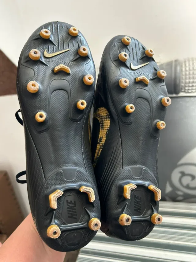 Botas de fútbol Nike Mercurial Superfly, talla 40