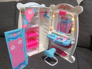 OCASION Lote nº1: Nancy+Vestidos+Armario+Acces.