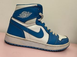 Zapatillas Jordan Air Azul y Blanco