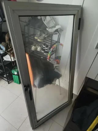 Ventana aluminio con cristal