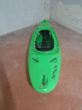 Piragua Kayak EXO Demon