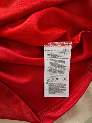 Equipación selección española de fútbol, de Adidas