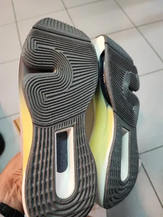 Tênis Nike Versair Rosa/Cinza