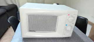 Microondas Balay Blanco se encuentra en Escalona.