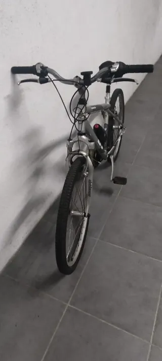 Bicicleta GT Talla M 26 pulgadas buen estado