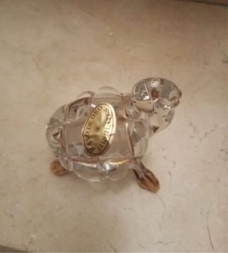Tortuga decorativa de cristal dorada