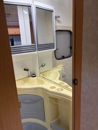 Caravana ACE menos de 750kg, 2 ambientes, 4 plazas