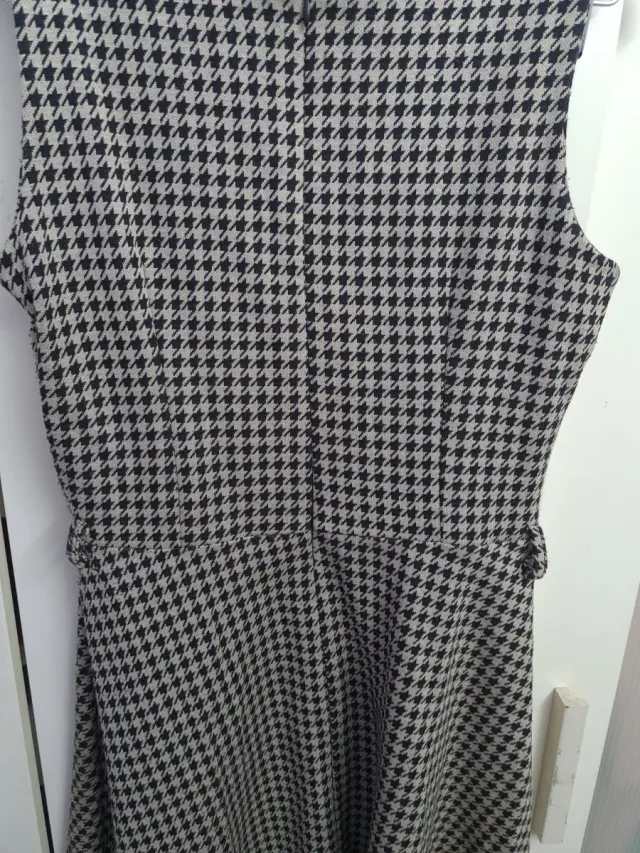 Vestido Patas de Gallo Tamanho M