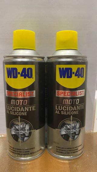 WD-40 Specialist Moto Lucidante al Silicone