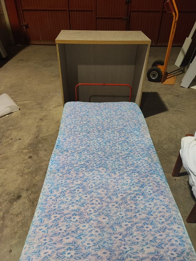 Cama abatible individual