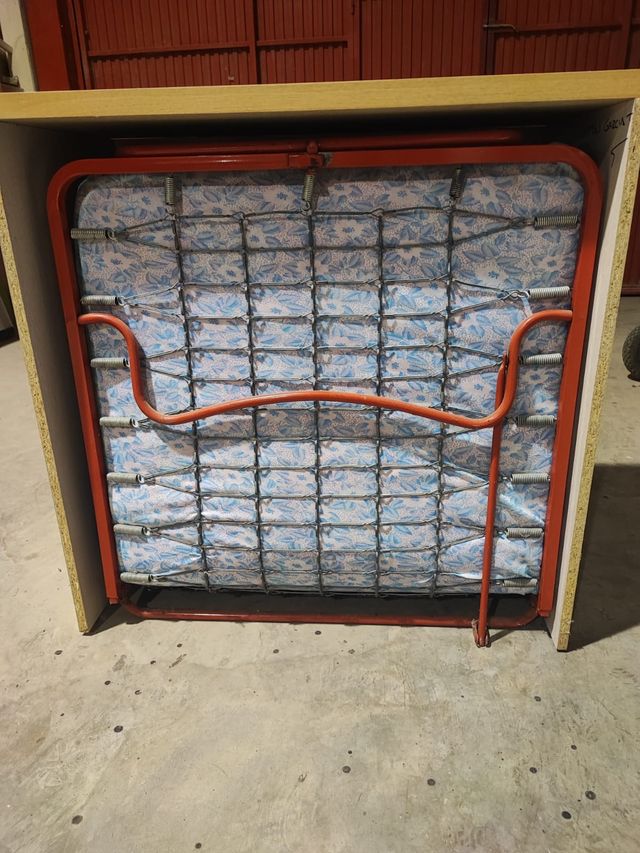 Cama abatible individual