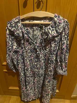 Vestido Sfera estampado floral talla S oversize