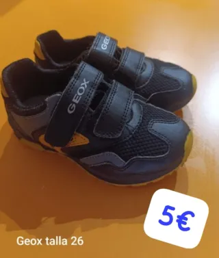 Zapatos Geox talla 26