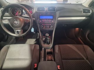 VOLKSWAGEN Golf 1.6 TDI BlueMotion 2011