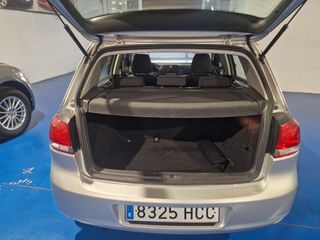 VOLKSWAGEN Golf 1.6 TDI BlueMotion 2011