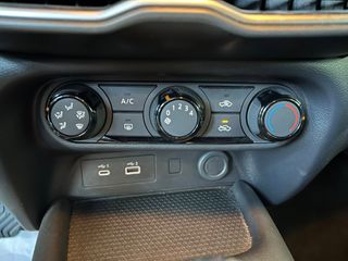 Nissan Juke ACENTA DIG-T 114cv  Automático 7 vel.