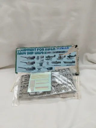 Lote maquetas equipamiento barco japonés WW2,