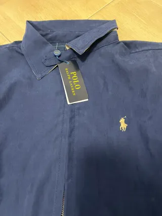 Chaqueta Azul Polo Ralph Lauren, de entretiempo.