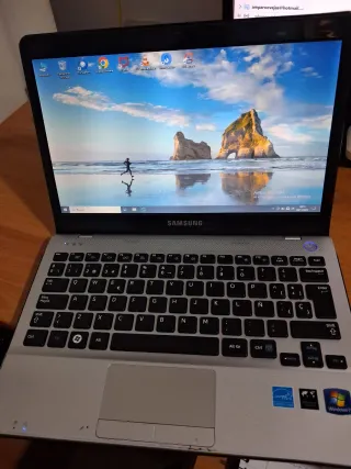 Ordenador Portátil Negro/Gris