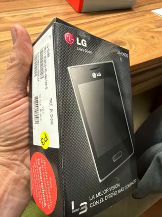 LG E400 Nero