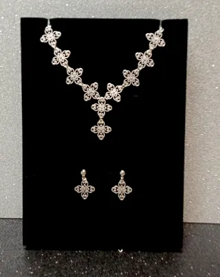 Conjunto Vintage Flores Plata