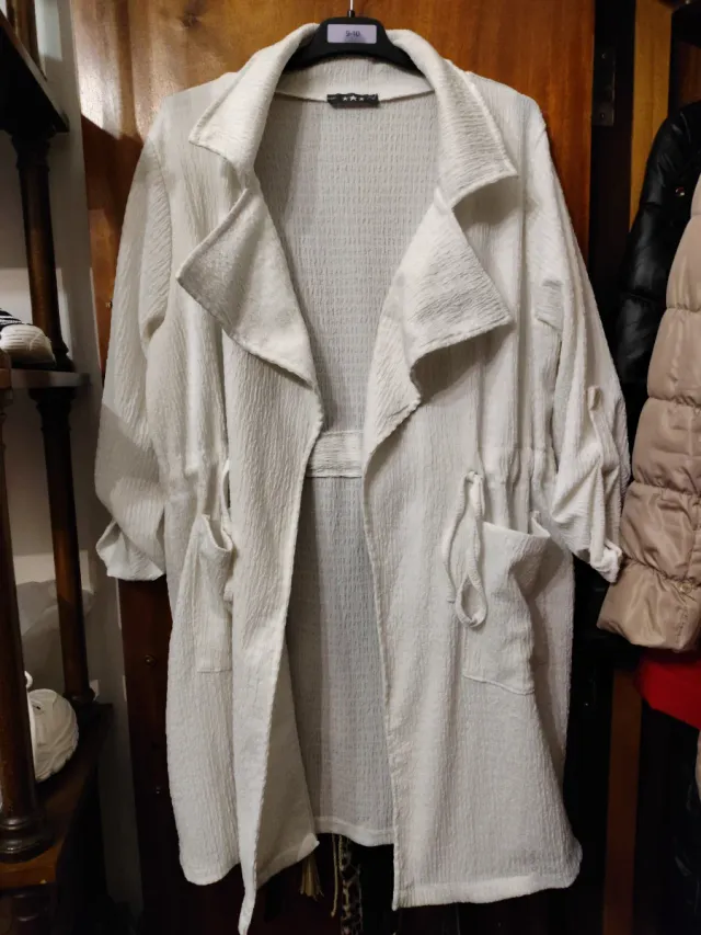 Giacchetta bianca molto elastica