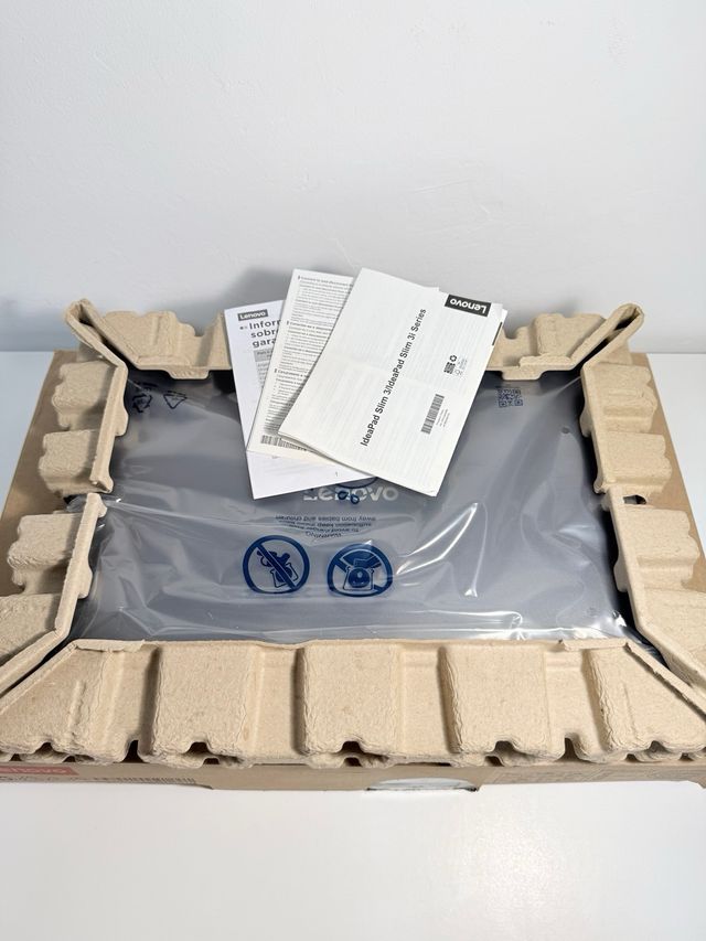 Lenovo IdeaPad Slim 3i 15 Nuevo 3 Años de Garantía